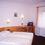 Affittacamere Zum Schwan 3*