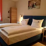 Zum Schwan Affittacamere 3*